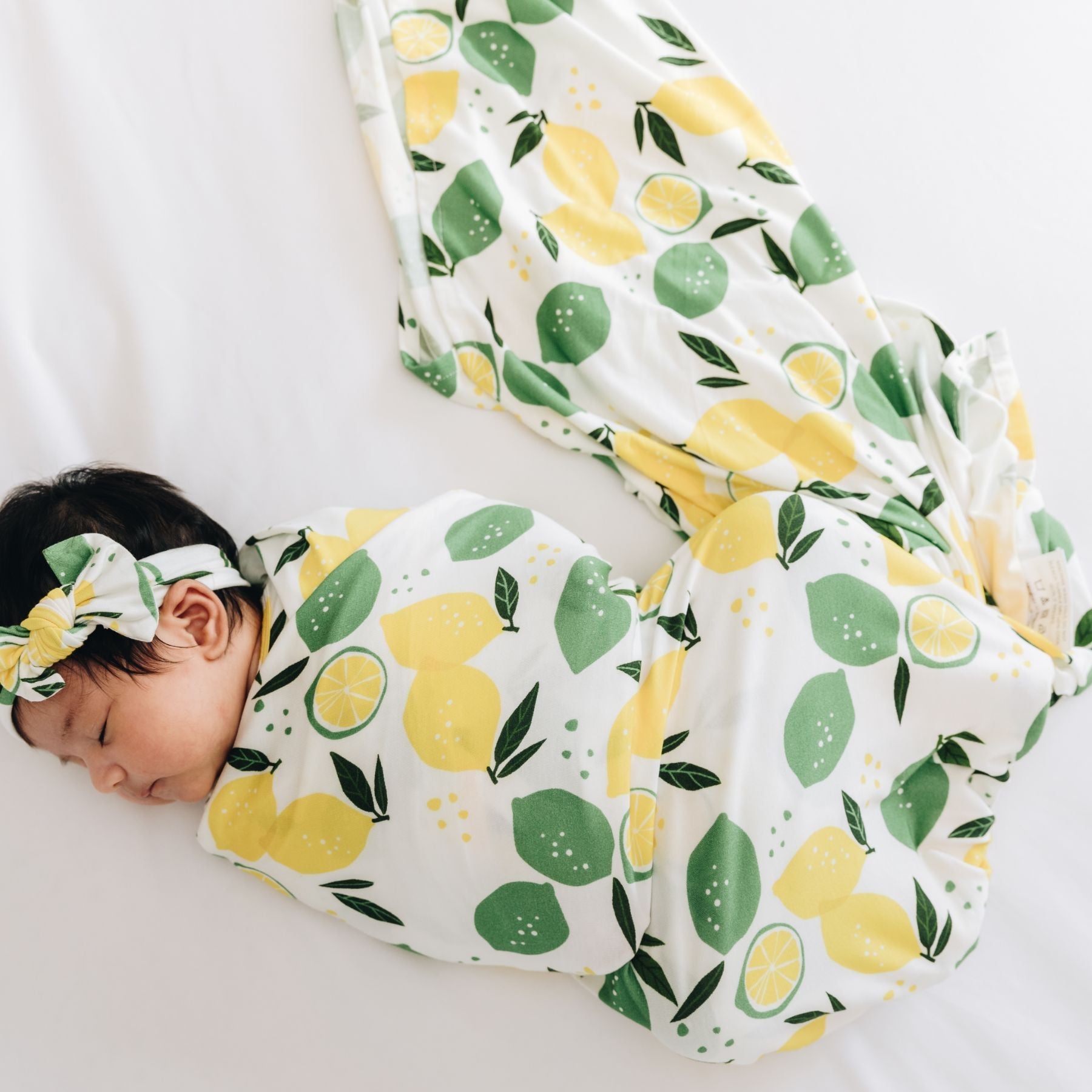 HOSPITAL TO HOME BABY GIRL GIFT SET - Lemon Angel