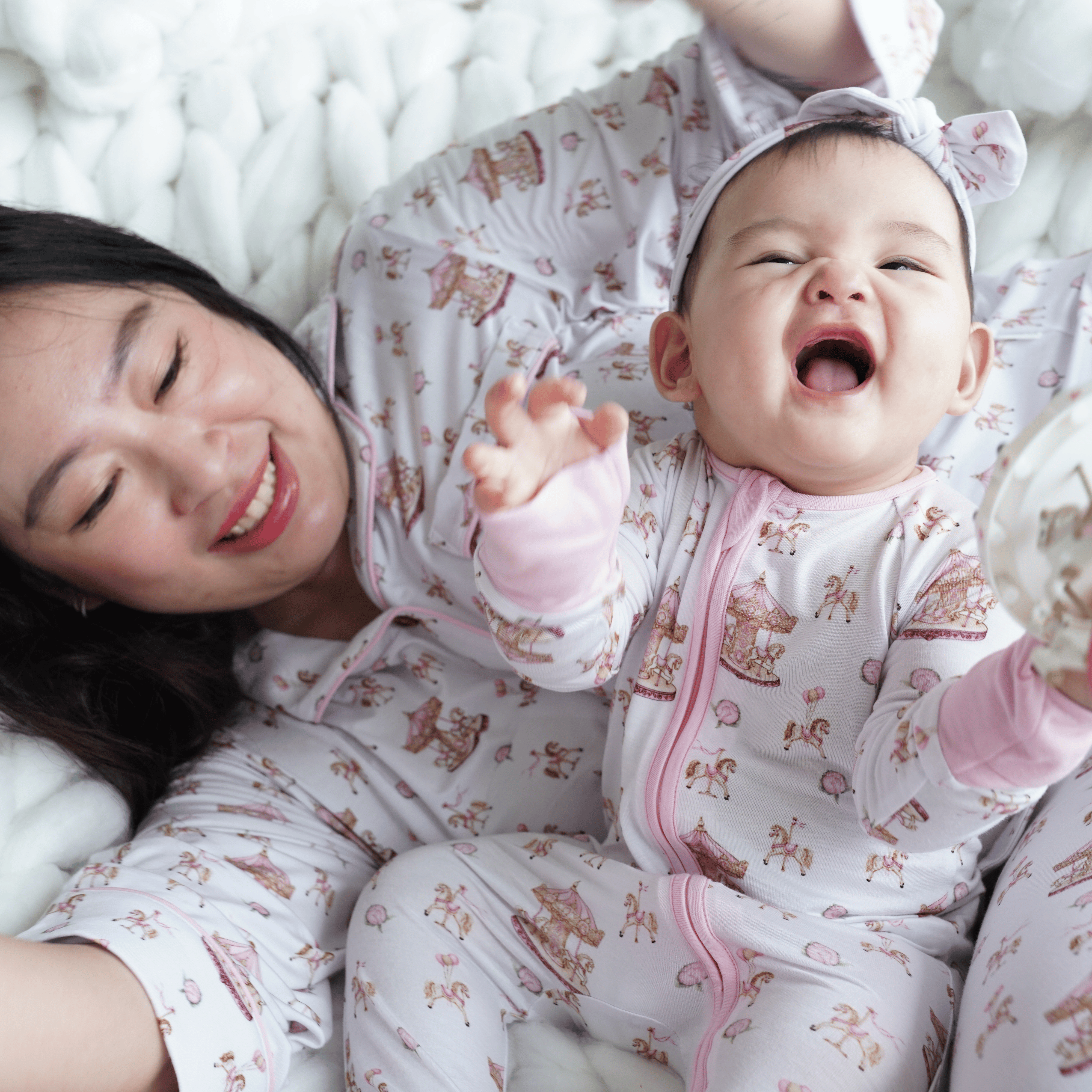 Carousel Rose Long Sleeves Zipper