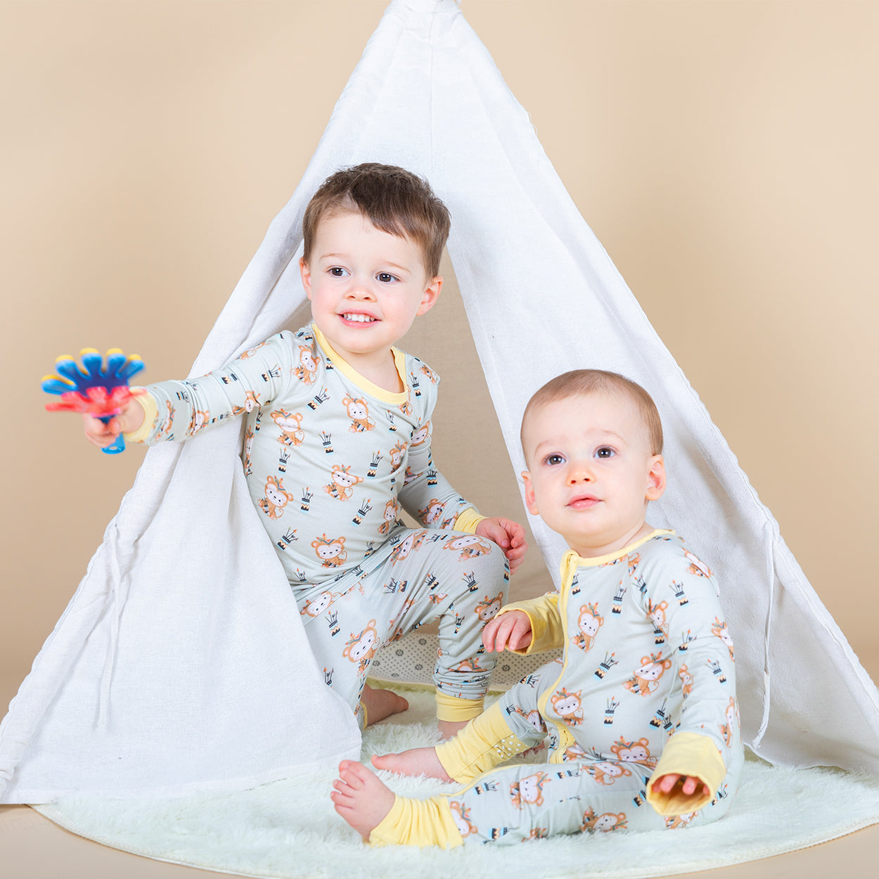 Monkute Cloud Blanket and Pajama Set Combo