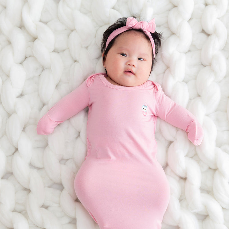 New Born Essentials Baby Girl Premium Gift Set - India's best baby
