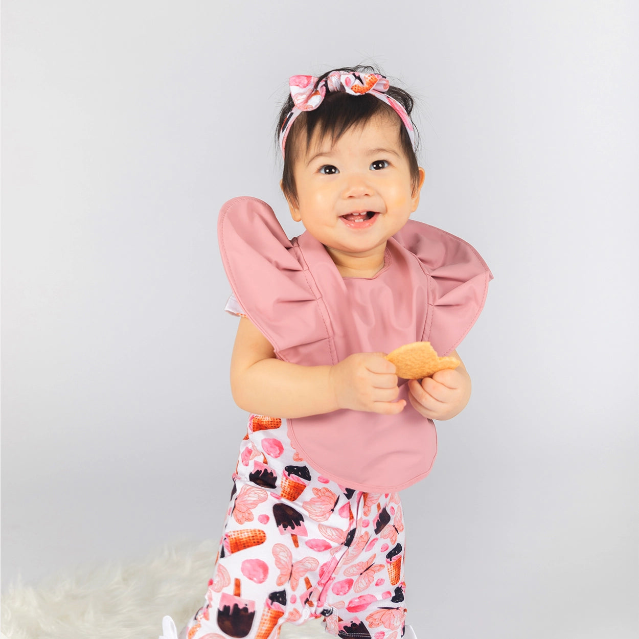 Blush | Waterproof Feeding Bib